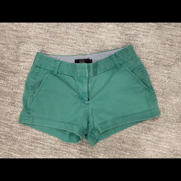 J. Crew Pants - J.Crew green chino shorts size 2